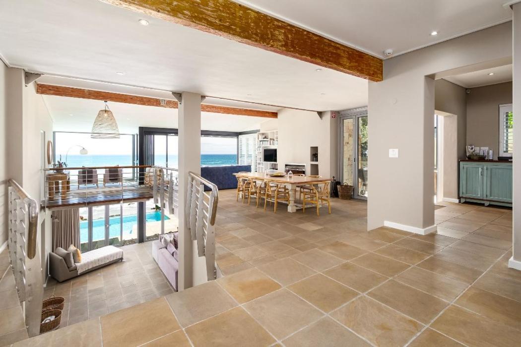 Villa Misty Cliffs Скарборо Екстер'єр фото